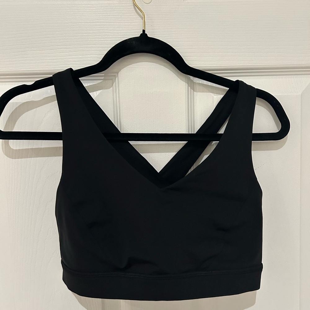Lululemon black crossover bra